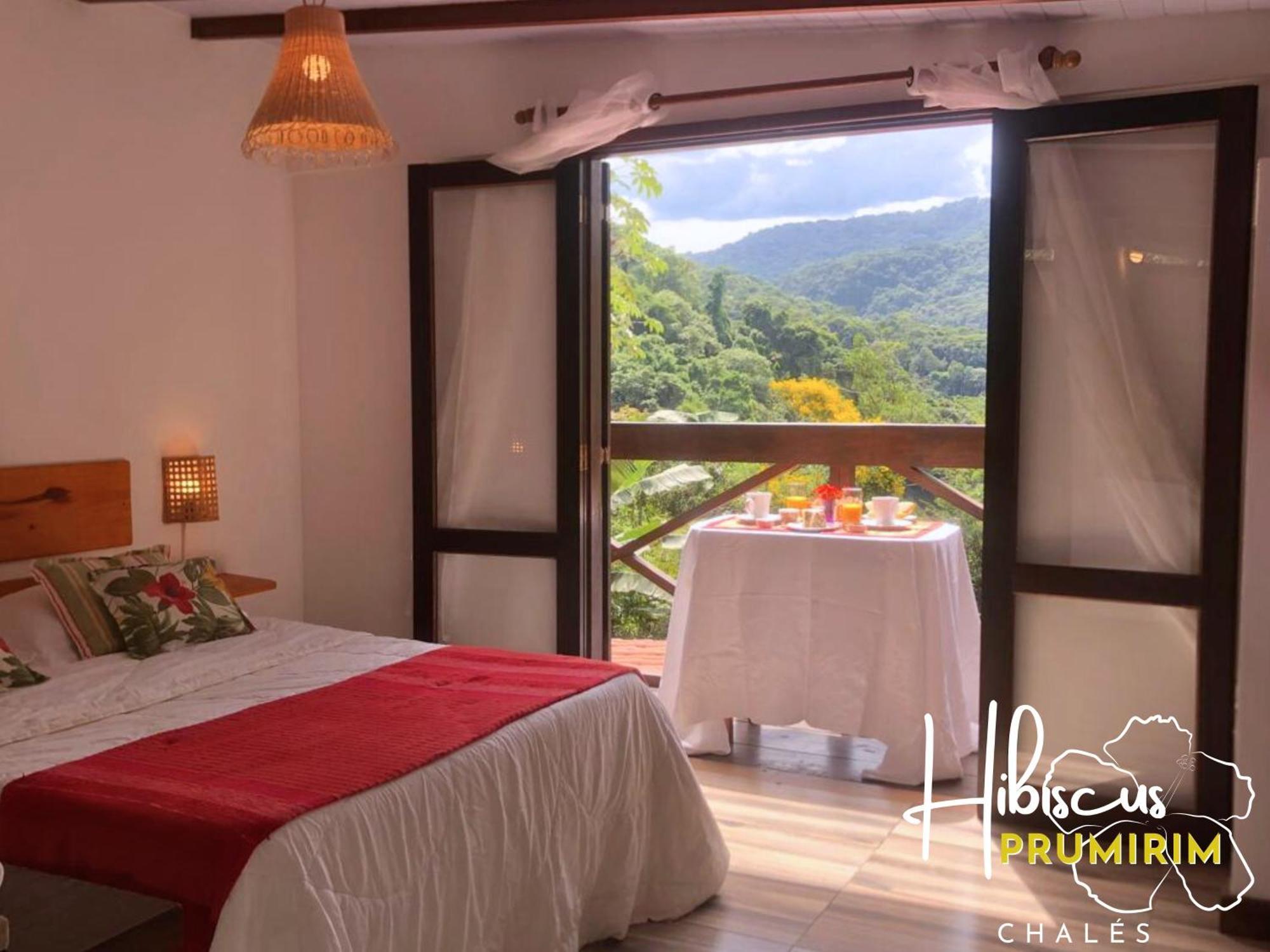 Hibiscus Prumirim Chalet Ubatuba